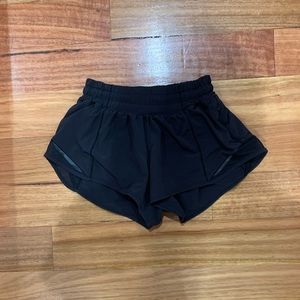 lululemon hotty hot shorts